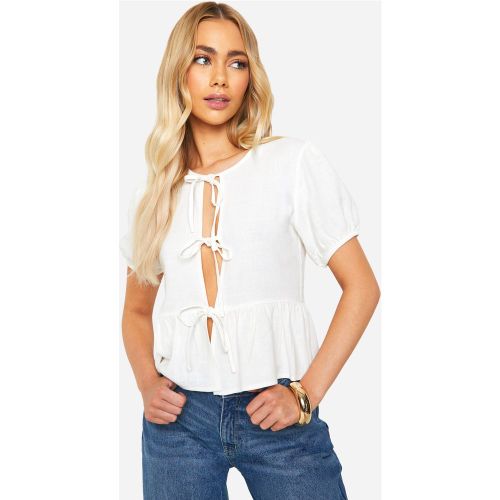 Top in lino con fiocco e maniche a sbuffo - boohoo - Modalova