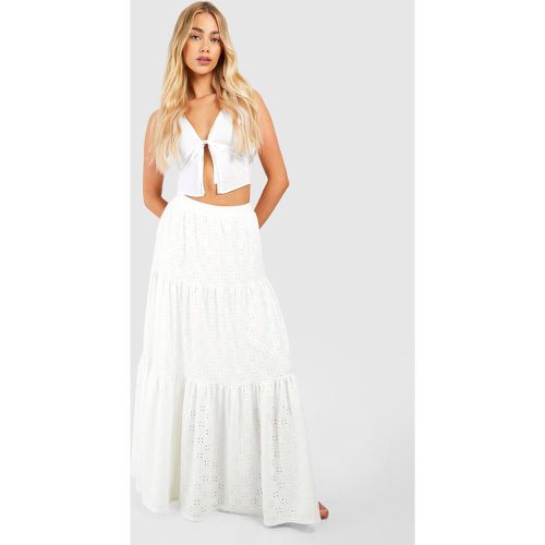 Gonna maxi in pizzo sangallo con balze - boohoo - Modalova