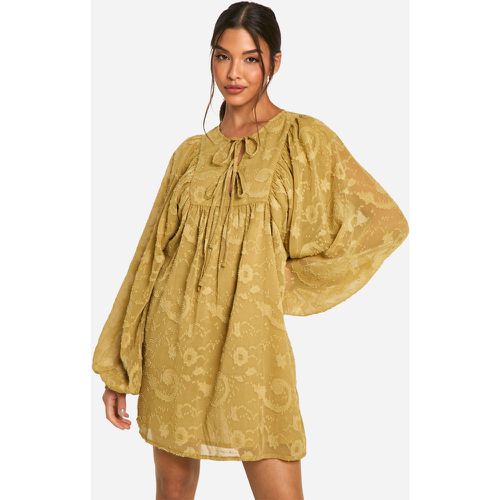 Burnout Paisley Tie Front Smock Dress - boohoo - Modalova