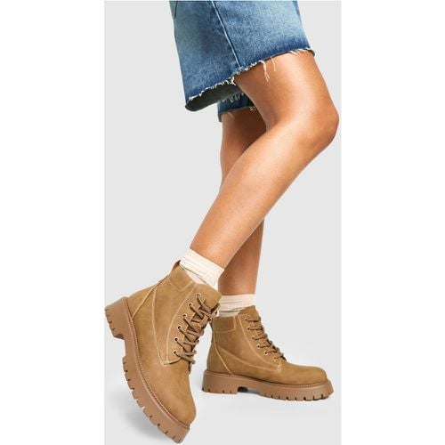 Botas Militares Gruesas Con Cordones Cruzados - boohoo - Modalova