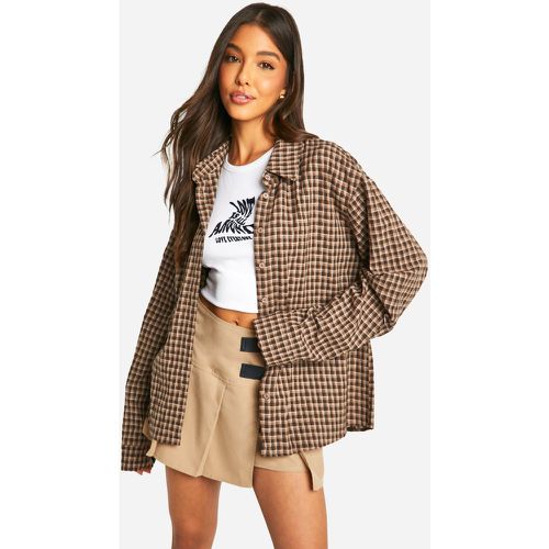 Camicia a quadri oversize, Brown - boohoo - Modalova