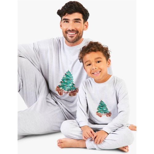 Pigiama per bambini con scritta Tree Family - boohoo - Modalova