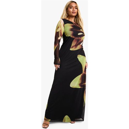 Vestito maxi Plus Size in rete con scollo profondo sul retro - boohoo - Modalova