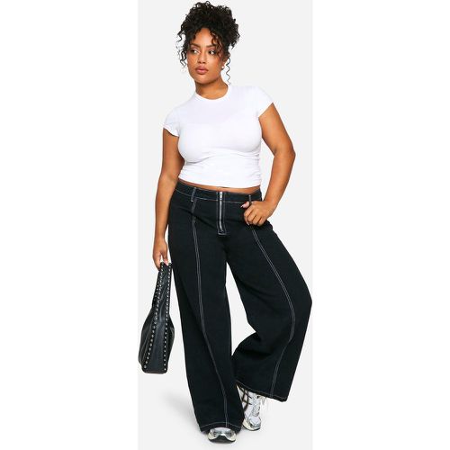 Jeans Plus Size a gamba ampia a contrasto - boohoo - Modalova