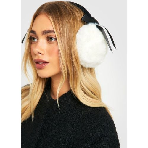 Orejeras De Pelo Sintético Con Lazo - boohoo - Modalova