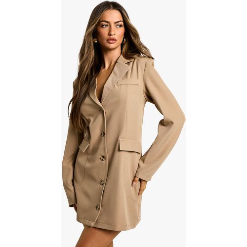 Vestito Blazer squadrato con bottoni - boohoo - Modalova