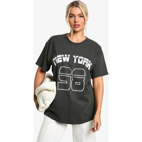 T-SHIRT OVERSIZE NEW YORK LAVATA CON MANICHE IN PIZZO - boohoo - Modalova