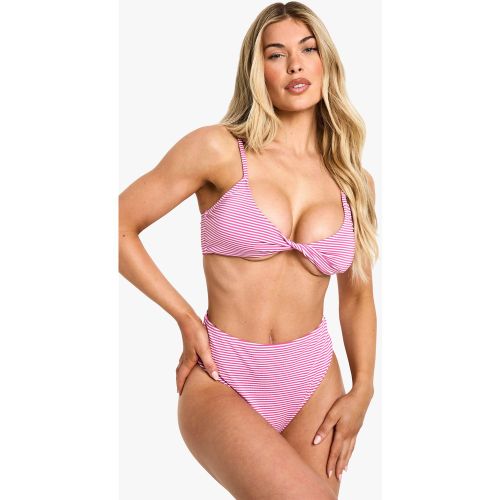 Bikini a vita alta in seersucker a righe con dettagli attorcigliati - boohoo - Modalova