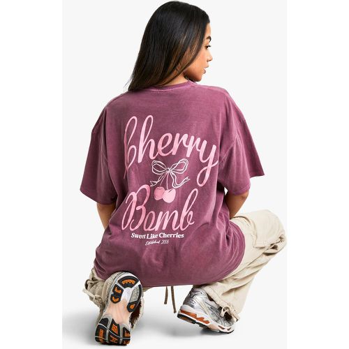 Camiseta Oversize Sobreteñida Con Estampado Cherry Bomb - boohoo - Modalova