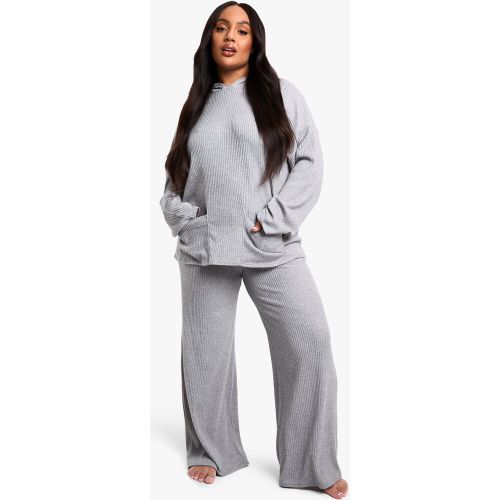 Set da casa Plus Size a coste morbide spazzolate con cappuccio - boohoo - Modalova