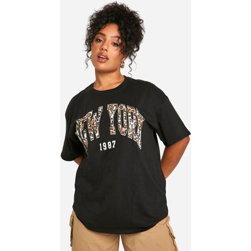 Camiseta Plus Oversize Con Estampado De Leopardo New York - boohoo - Modalova