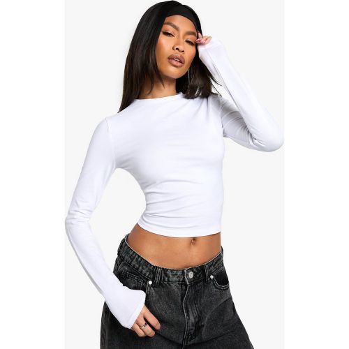 Top Crop Básico De Manga Larga Con Cuello De Caja - boohoo - Modalova