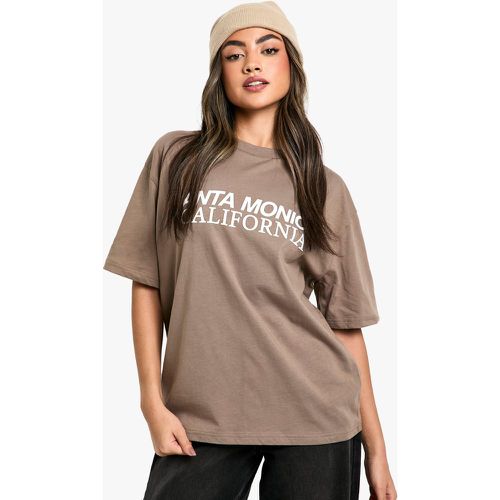 T-shirt con stampa LOS ANGELES - boohoo - Modalova