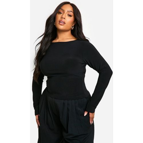 Top Plus Size a maniche lunghe con scollo a barca - boohoo - Modalova