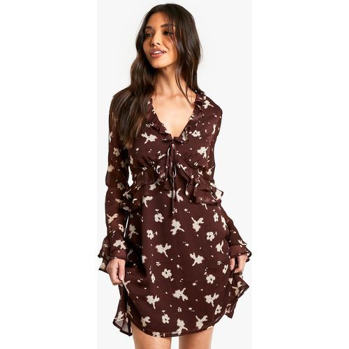 Vestido Mini De Flores Con Volante En Las Mangas - boohoo - Modalova