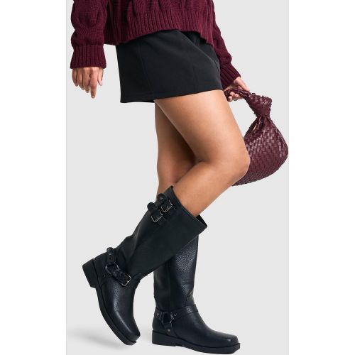 Botas Moteras Efecto Cuero Texturizadas De Holgura Ancha Con Hebilla - boohoo - Modalova