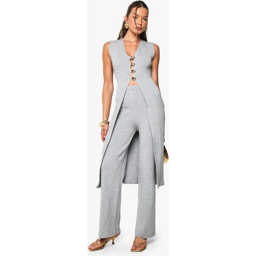 Conjunto Coordinado De Pantalón De Pernera Ancha Y Chaleco Largo De Punto Con Botones Dorados - boohoo - Modalova