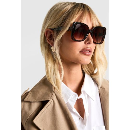 Gafas De Sol Con Montura Plateada - boohoo - Modalova