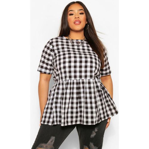 Top a grembiule Plus Size a quadretti - boohoo - Modalova