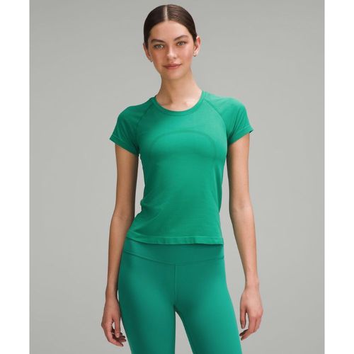 – Swiftly Tech Kurzarmshirt 2.0 Race Length für Frauen – Grün – Größe 12 - lululemon - Modalova