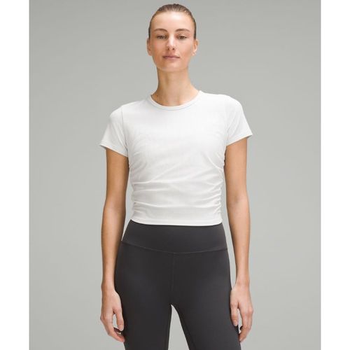 – All It Takes Geripptes T-Shirt aus Nulu für Frauen – Weiß – Größe 12 - lululemon - Modalova
