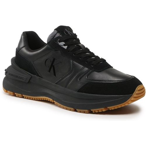 Sneakers - Chunky Runner Vintage Tongue YM0YM00633 Triple Black 0GM - Calvin Klein Jeans - Modalova