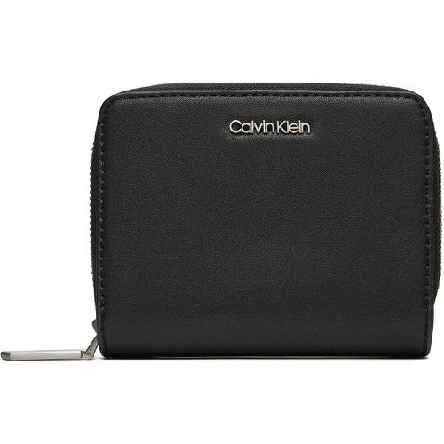 Portafoglio piccolo da donna Ck Must Z/A Wallet W/Flap Md K60K607432 Ck Black BEH - Calvin Klein - Modalova
