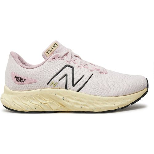 Scarpe running Fresh Foam Evoz v3 WEVOZCP3 - New Balance - Modalova