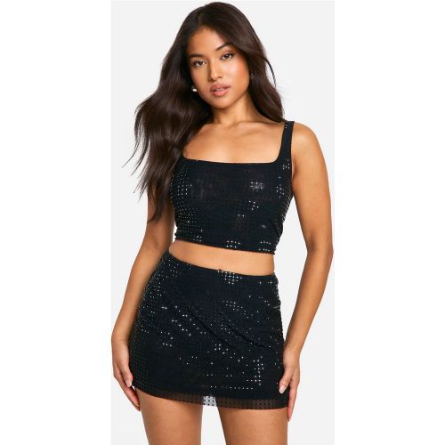 Crop top Petite con strass termoadesivi & minigonna coordinata - boohoo - Modalova