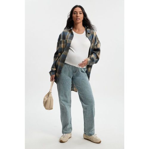 Vaqueros Premamá Rectos Sobre La Barriga - boohoo - Modalova