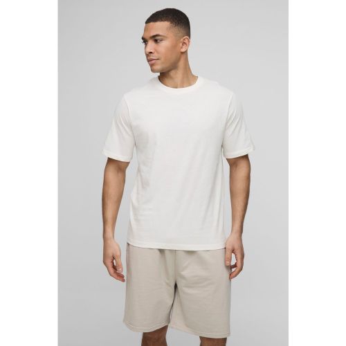 Camiseta Básica Con Cuello De Caja - boohoo - Modalova