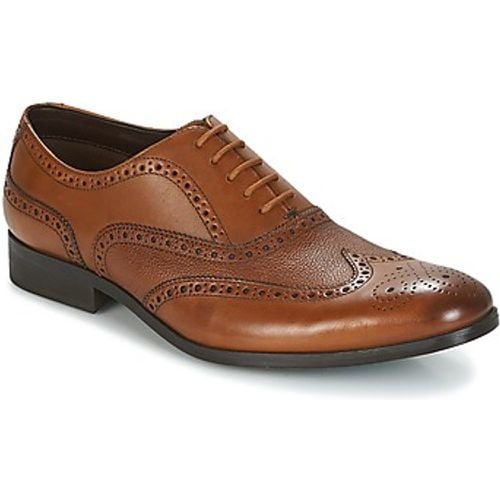 GILMORE LIMIT men's Smart / Formal Shoes in - Clarks - Modalova