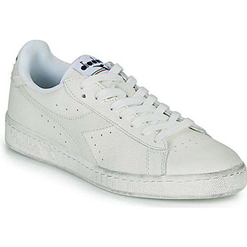 GAME L LOW WAXED men's Shoes (Trainers) in - Diadora - Modalova