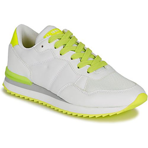 HISAYO women's Shoes (Trainers) in - André - Modalova