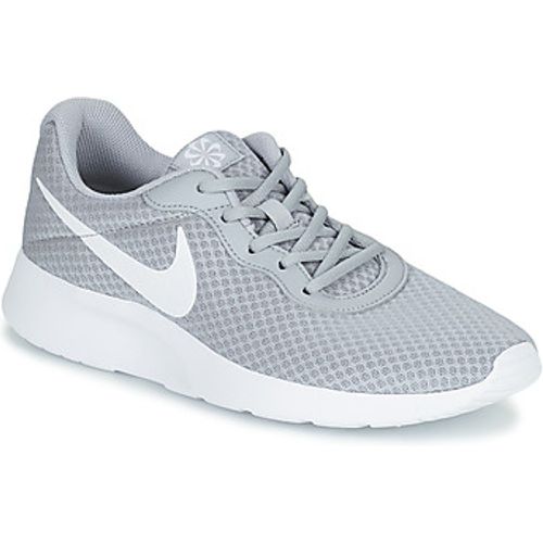 Tanjun men's Shoes (Trainers) in - Nike - Modalova