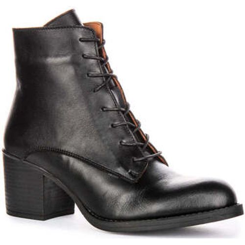 Justinreess Womens Leather Low Heel Lace Up Leather Boots women's Boots in - Justinreess England - Modalova