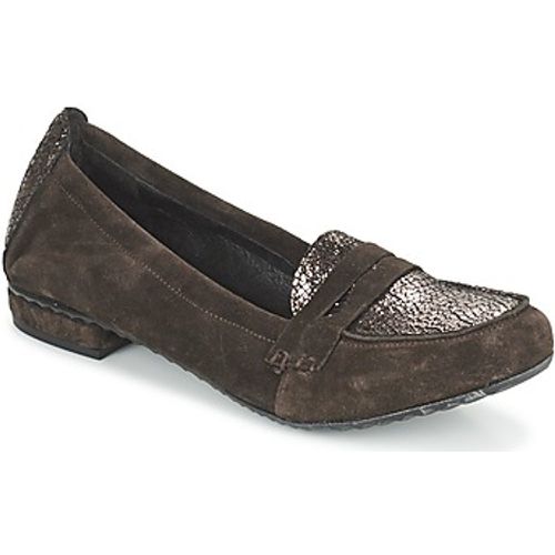 REMAVO women's Loafers / Casual Shoes in - Regard - Modalova