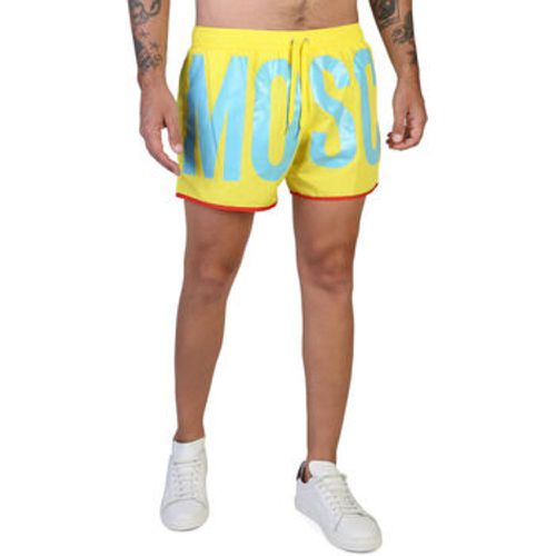 Shorts A4210-9301 A1021 Yellow - Moschino - Modalova