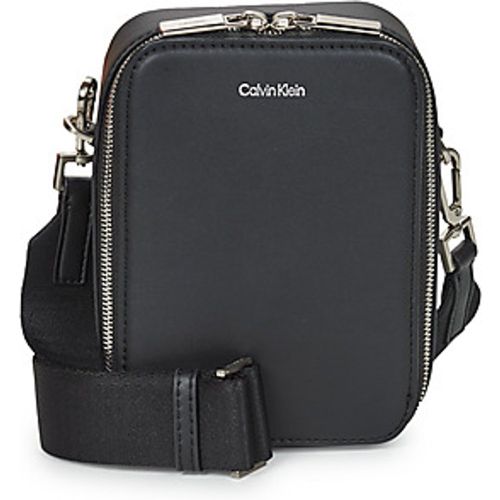 Handtaschen CK SLEEK REPORTER XS - Calvin Klein Jeans - Modalova