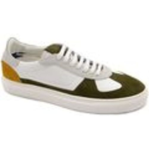 Sneakers Sneakers uomo in vera pelle con talloncino e punta in ca - Malu Shoes - Modalova