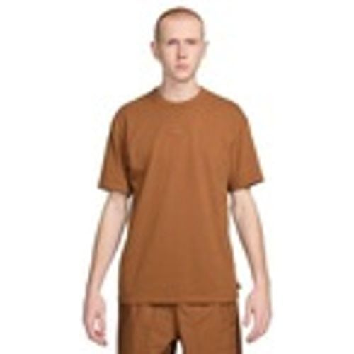 T-shirt TSHIRT PREMIUM ESSENTIAL BROWN - Nike - Modalova