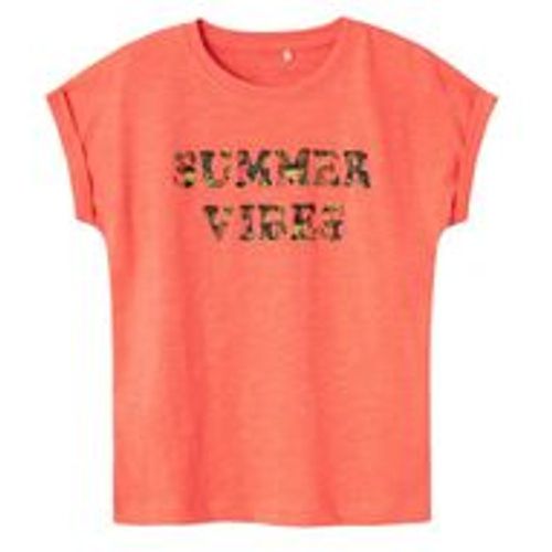 T-Shirt NKFFAMMA SUMMER VIBES in fiery coral, Gr.116 - name it - Modalova