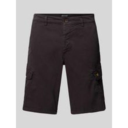 Regular FIt Cargoshorts mit Logo-Stitching Modell 'WEMBLEY' - Lyle & Scott - Modalova