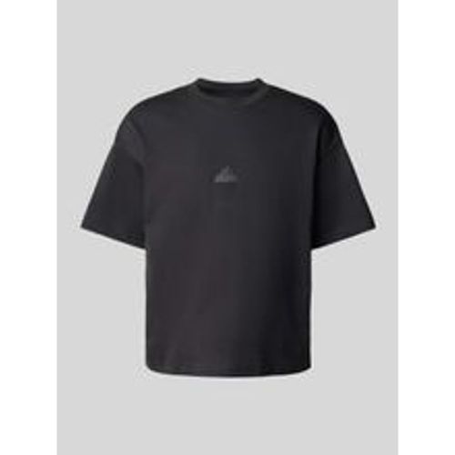 T-Shirt mit Label-Detail - adidas Sportswear - Modalova