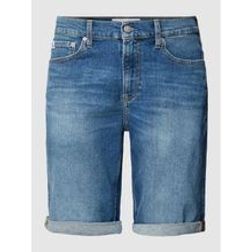 Slim Fit Jeansshorts mit Label-Detail - Calvin Klein - Modalova