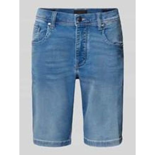 Jeansshorts mit Eingrifftaschen - Bugatti - Modalova