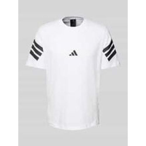 T-Shirt mit geripptem Rundhalsausschnitt - adidas Sportswear - Modalova