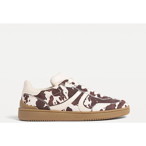 Baskets imprimées à fausse fourrure 35 - Stradivarius - Modalova