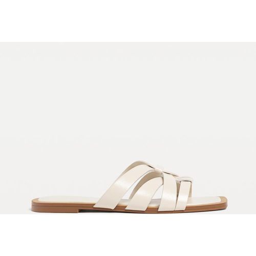 Sandales plates à brides 35 - Stradivarius - Modalova