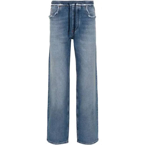 Regular Jeans in Denim , male, Sizes: W29, W33, W30, W32, W31 - Diesel - Modalova